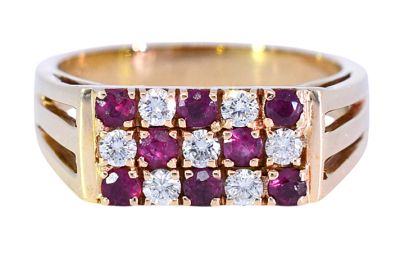 Vintage .56ct Ruby and Diamond Ring in 14kt Yellow Gold