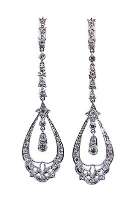 Vintage .93ct Diamond Drop Earrings in Platinum