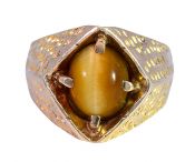 Vintage 2.33ct Cat’s Eye Chrysoberyl Ring in 10kt Yellow Gold