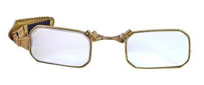 Vintage Lorgnette in 14kt Yellow Gold