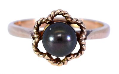 Vintage Tahitian Pearl Ring in 10kt Yellow Gold