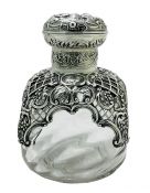 William Comyns & Sons Scent Bottle, London 1894, Made for Tiffany & Co., Paris