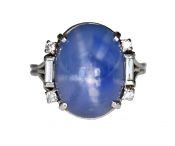 Vintage 17.79ct Oval Cabochon Six-Rayed Star Sapphire and Diamond Ring in Platinum