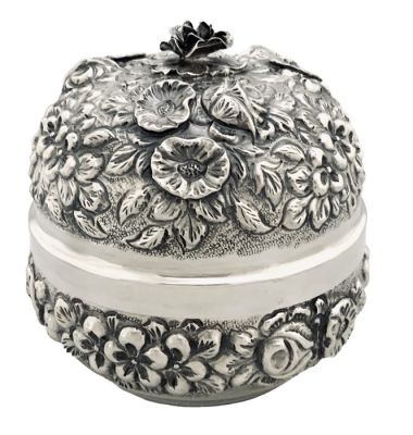 900 Fine Silver Repousse Table Box