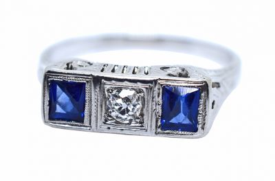 Art Deco Diamond and Sapphire Ring