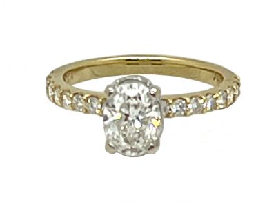 Modern Diamond Engagement Ring