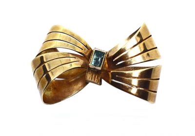 Retro Emerald Bow Brooch