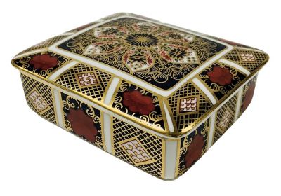 Royal Crown Derby Old Imari Box