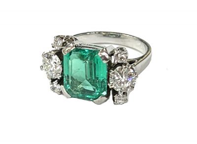 Vintage Emerald and Diamond Ring