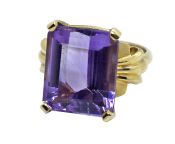 Vintage Amethyst Solitaire Ring