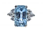 Vintage Aquamarine and Diamond Ring