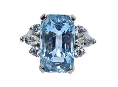 Vintage Aquamarine and Diamond Ring
