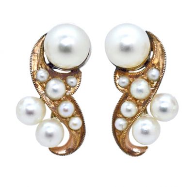 Vintage Cultured Pearl Earrings