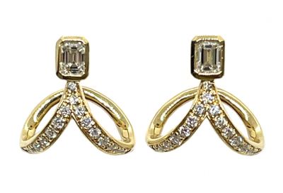 Vintage Diamond Ribbon Motif Earrings