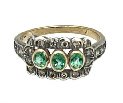 Vintage Emerald and Diamond Ring