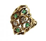 Vintage Emerald and Diamond Ring
