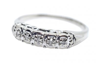 Vintage Five Diamond Ring