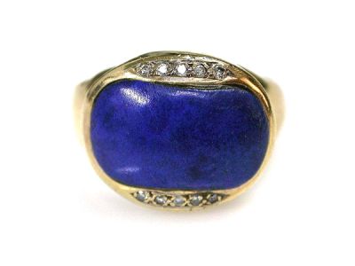 Vintage Lapis Lazuli and Diamond Ring
