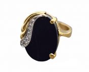 Vintage Onyx and Diamond 14kt Ring