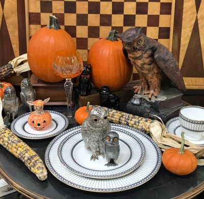Antique and Vintage Halloween Owls and Cats Display