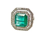 Modern Emerald and Diamond Ring