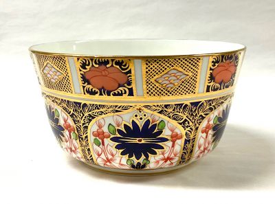 Royal Crown Derby Old Imari (Pattern #1128) Waste Bowl, circa 1912