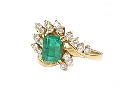 Vintage Emerald and Diamond Cluster Ring