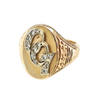 Vintage 007 Diamond Ring