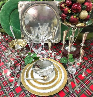 Vintage Christmas Table Setting Suggestions From Our Fine Dining Selection