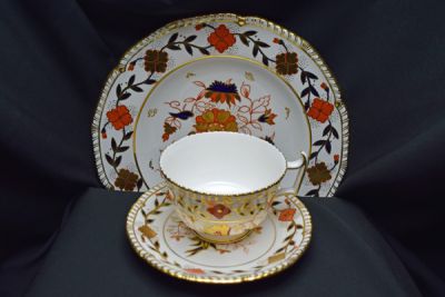 Royal Crown Derby - Asian Rose
