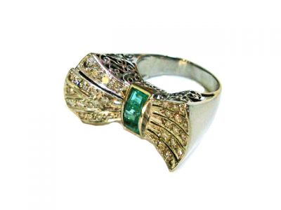 Retro Emerald and Diamond Ring
