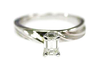 Vintage Emerald Cut Diamond Solitaire Engagement Ring