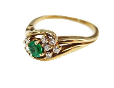 Vintage Emerald and Diamond Ring