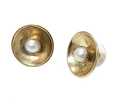 Vintage Pearl Earrings
