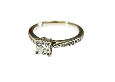 Modern Diamond Engagement Ring
