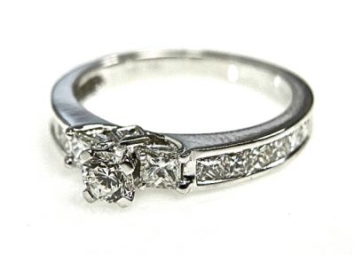 Diamond Engagement Ring