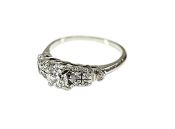 Vintage Diamond Engagement Ring in 18kt White Gold