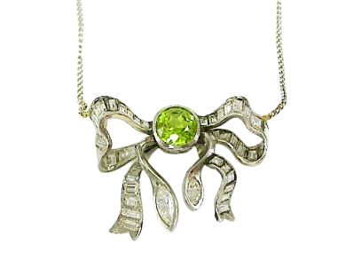 Edwardian Peridot Bow Necklace