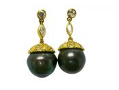 Black Pearl Earrings