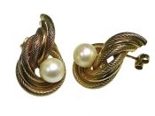 Vintage Cultured Pearl Earrings