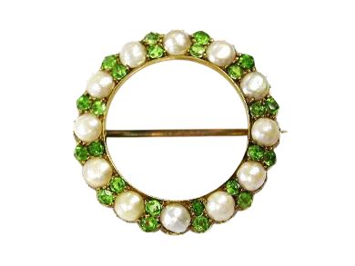 Demantoid Wreath Motif Brooch