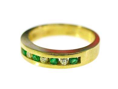 Emerald and Diamond Band