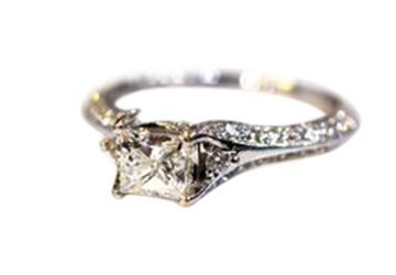 Modern Canadian Diamond Ring