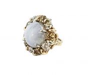 Retro Star Sapphire and Diamond Ring