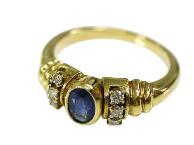 Vintage Sapphire and Diamond Ring