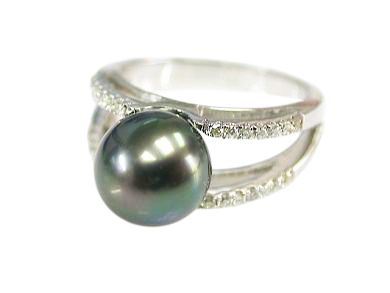 Vintage Black Tahitian Pearl and Diamond 14kt Ring