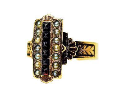 Victorian Garnet and Seed Pearl Ring