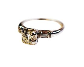 Vintage Diamond Engagement Ring