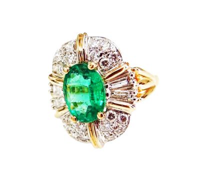 Vintage Emerald and Diamond Ring