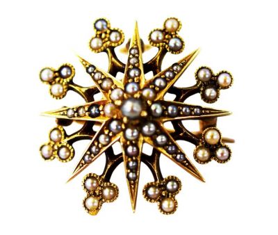 Vintage Pearl Star Burst Snowflake Brooch Pendant